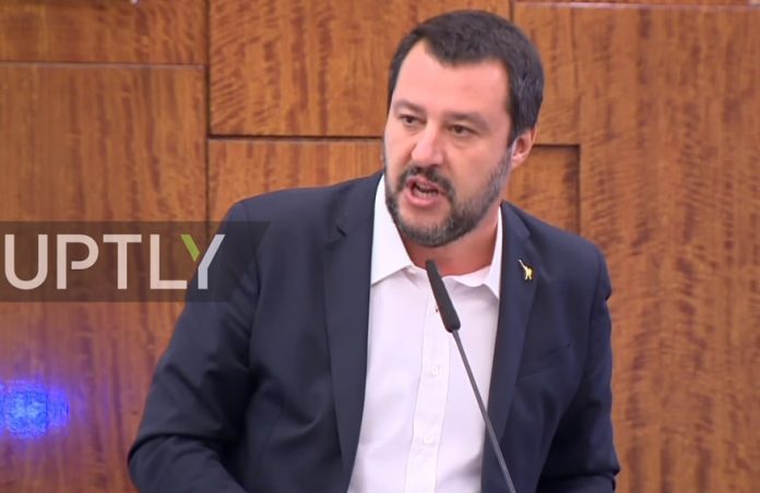 salvini i kypros einai ypo toyrkiki katochi kai meis syzitame mazi toys 696x452 1